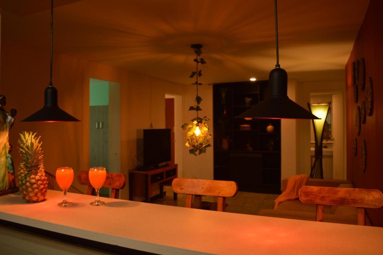 Africa House-Casa Hotel Laureles-La70 Μεντεγίν Εξωτερικό φωτογραφία