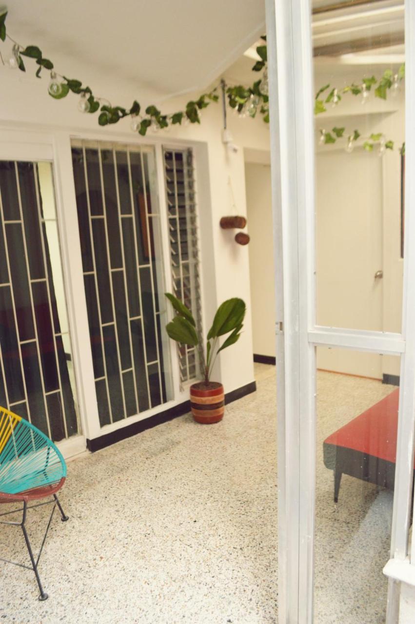 Africa House-Casa Hotel Laureles-La70 Μεντεγίν Εξωτερικό φωτογραφία